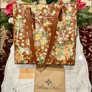Patricia Nash Vintage Botanical Print Collection Viana Tote.